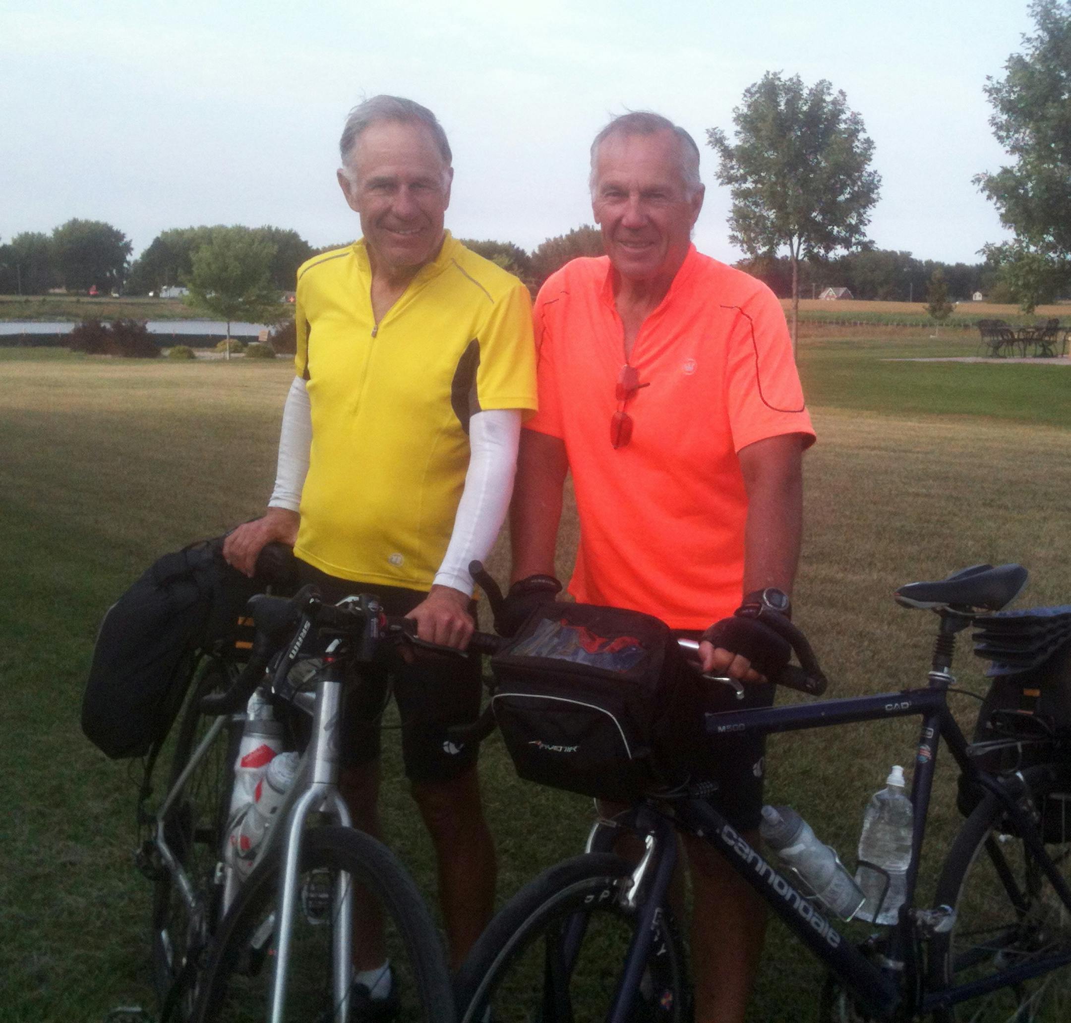 Chuck Dorn (left) Larry Hoff (rt). Website: www.lhoff.com Let me know if this worked.