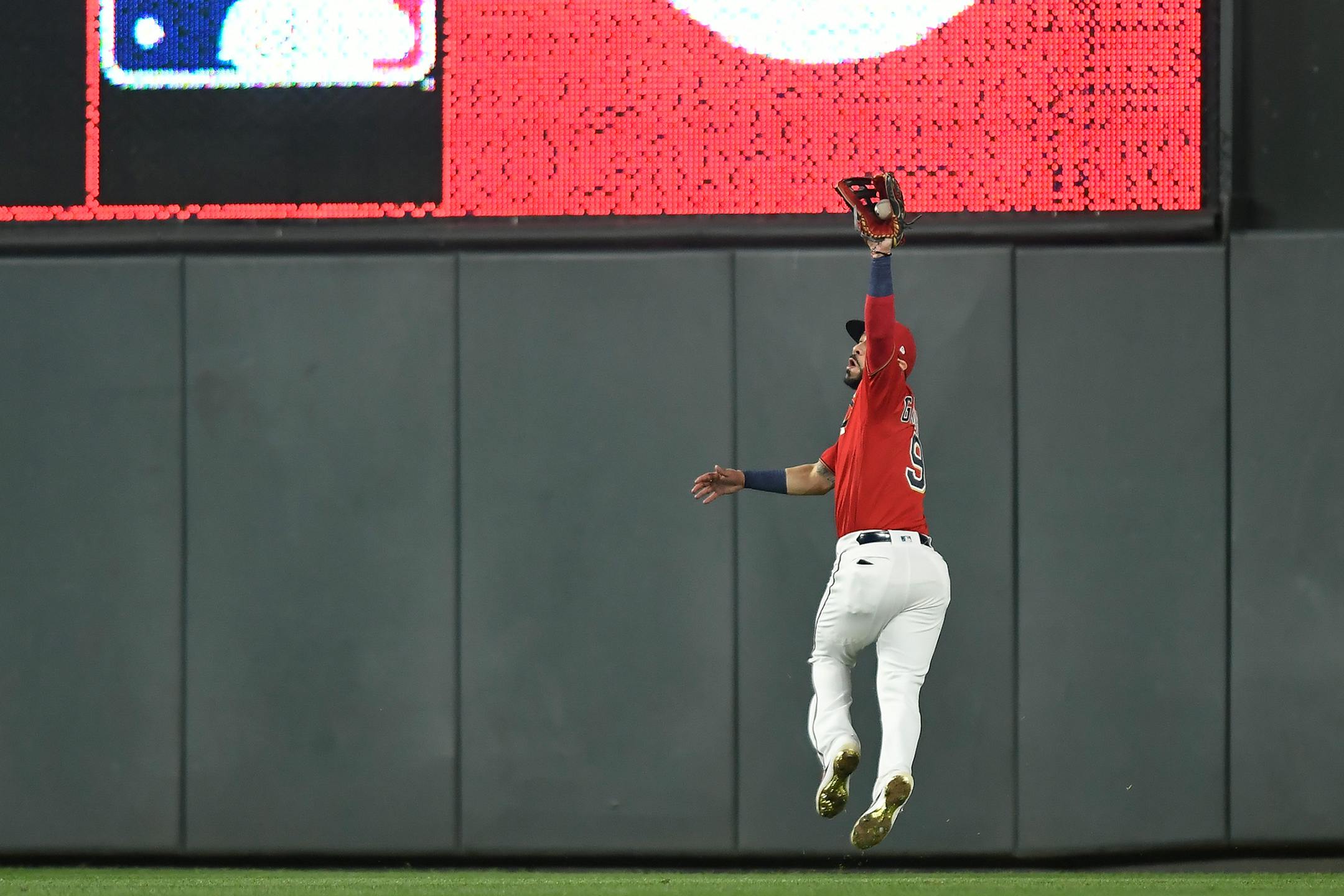 Minnesota Twins third baseman Marwin Gonzalez (9) caught a sharp line drive hit by Kansas City Royals catcher Nick Dini (33) in the top of the fifth inning. ] Aaron Lavinsky • aaron.lavinsky@startribune.com The Minnesota Twins played the Kansas City Royals on Friday, Sept. 20, 2019 at Target Field in Minneapolis, Minn.